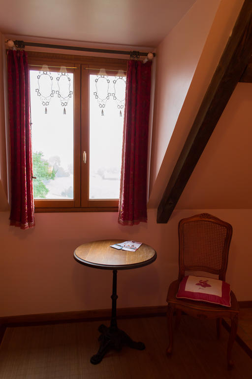 Chambres D'Hotes Sur La Courtine De Coucy Екстер'єр фото